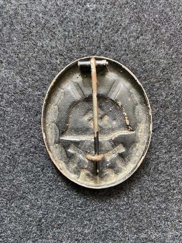 WW2 GERMAN BLACK WOUND BADGE — image 2