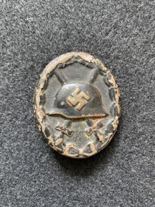 WW2 GERMAN BLACK WOUND BADGE