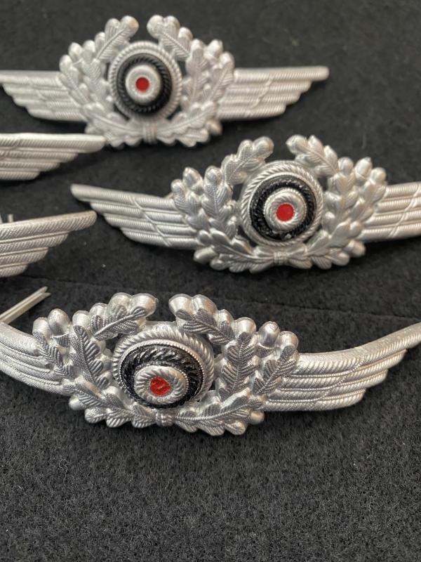 5 X WW2 GERMAN LUFTWAFFE ALUMINIUM WREATH AND COCKADE — image 2