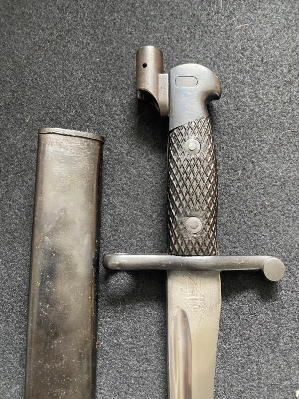 WW2 SPANISH M1941 BOLO MAUSER BAYONET — image 2