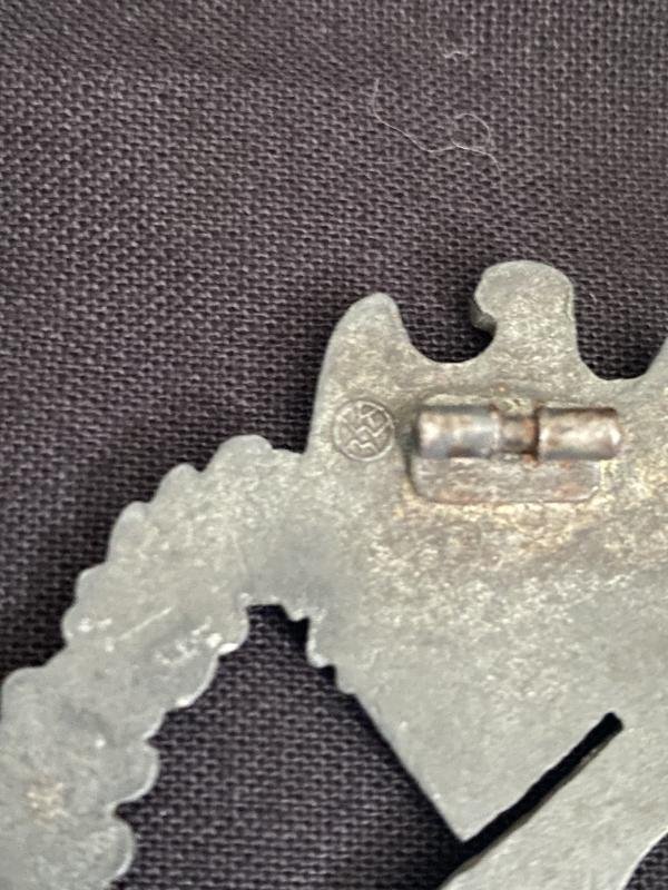 WW2 GERMAN INFANTRY ASSAULT BADGE - KARL WURSTER K.G. 'KWM' — image 3