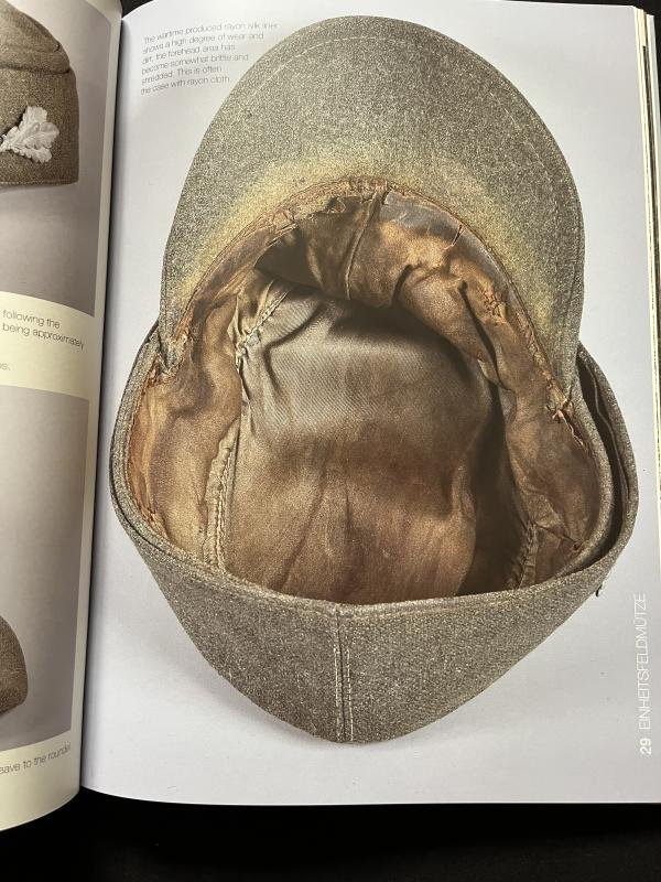 EINHEITSFELDMUTZE (HARDCOVER) — image 5