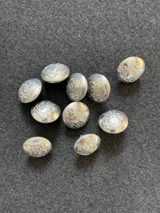 10 X LONDON GAUNT BUTTONS
