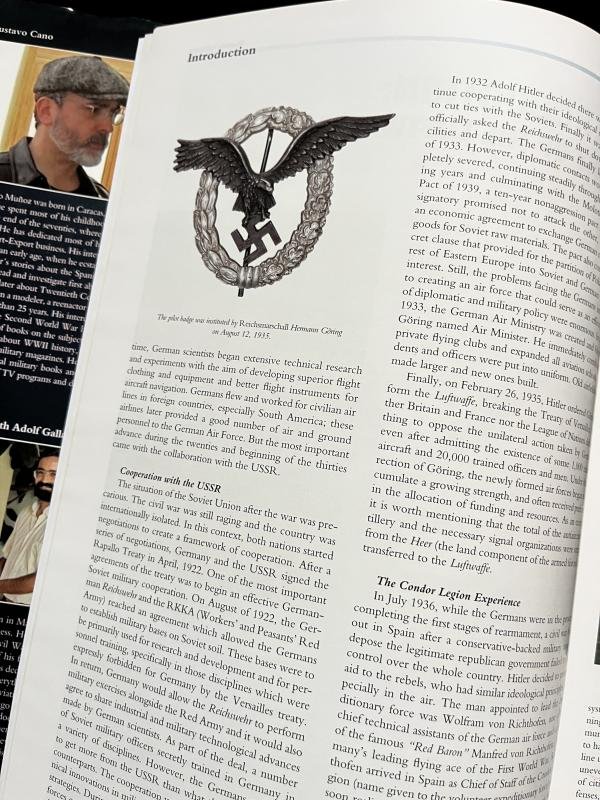 (Was £50) DEUTSCHE LUFTWAFFE 'UNIFORMS AND EQUIPMENT OF THE GERMAN AIRFORCE 1935-1945 (HARDCOVER) — image 4