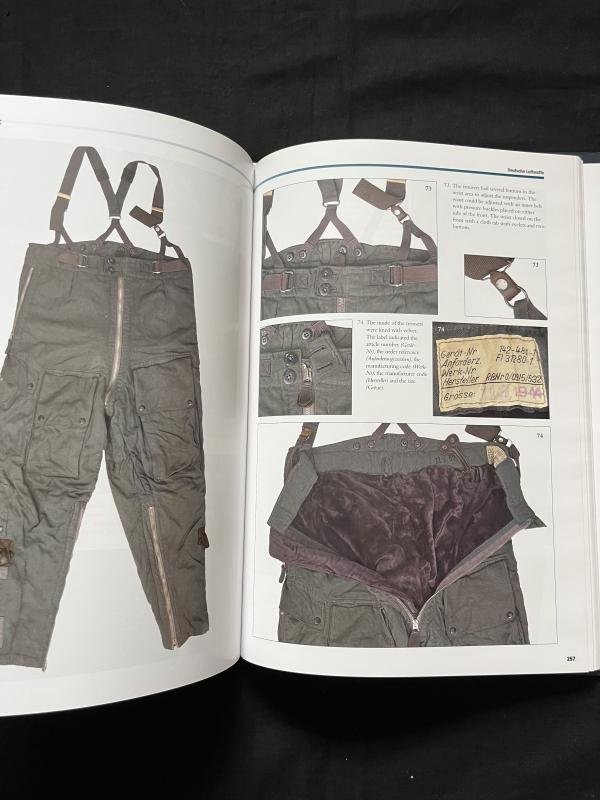 (Was £50) DEUTSCHE LUFTWAFFE 'UNIFORMS AND EQUIPMENT OF THE GERMAN AIRFORCE 1935-1945 (HARDCOVER) — image 6