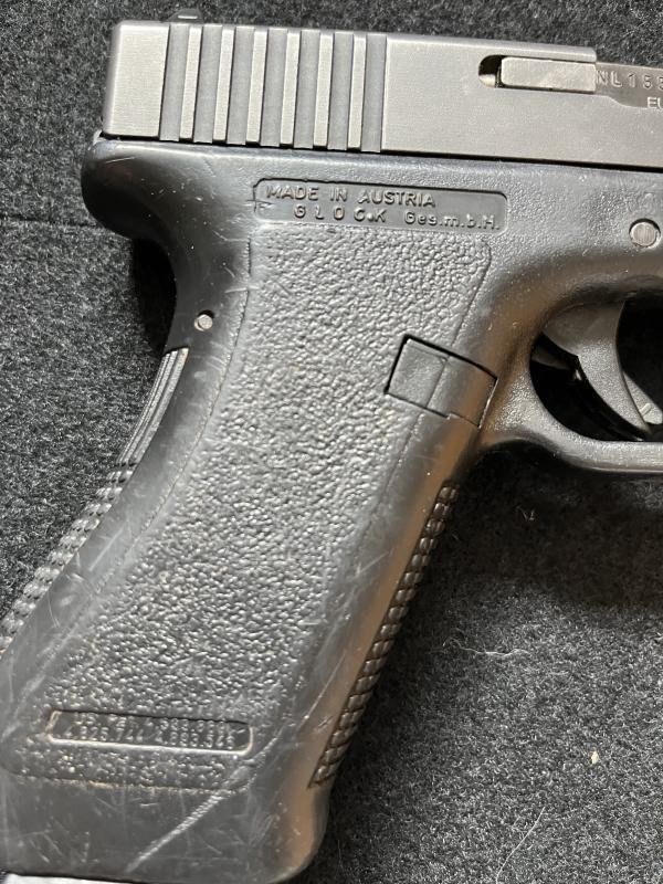 GLOCK 17 9MM PISTOL (NEW EU DEACTIVATION) — image 2