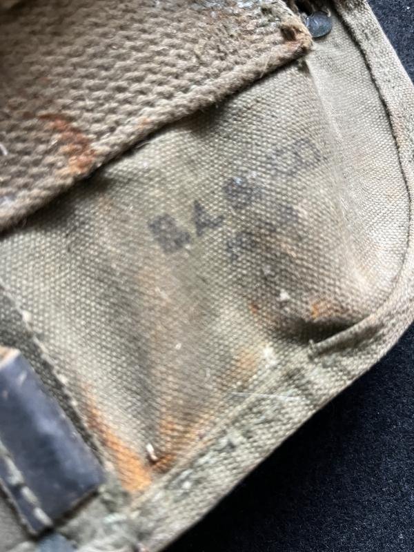 U.S. M1943 ENTRENCHING TOOL WITH A 1944 DATED POUCH — image 3