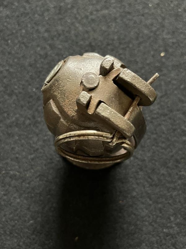 WW2 BRITISH NO.36M MK.1 MILLS RIFLE GRENADE (INERT) — image 4