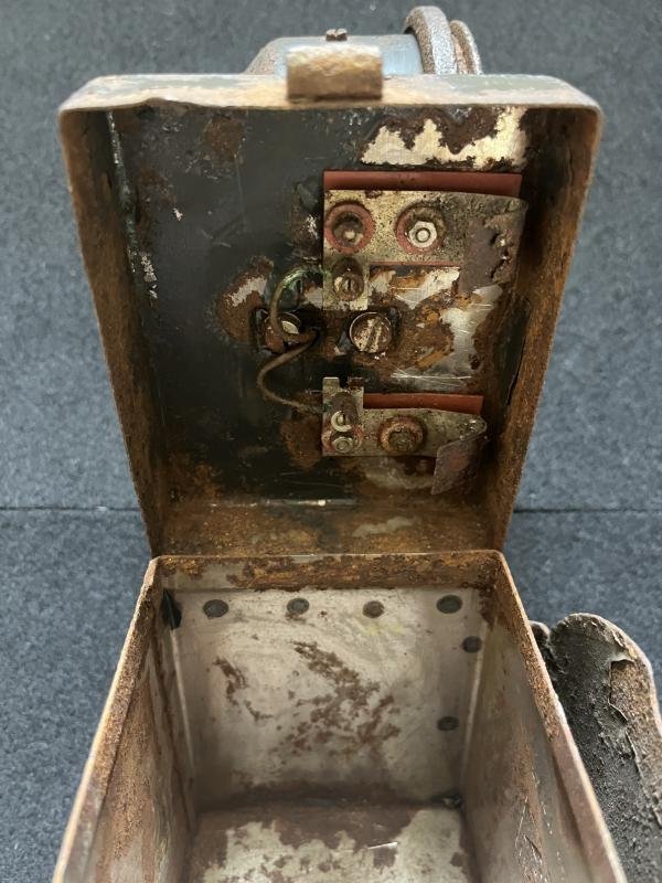 (Was £35) GERMAN DOMINIT RAILWAY LAMP — image 6