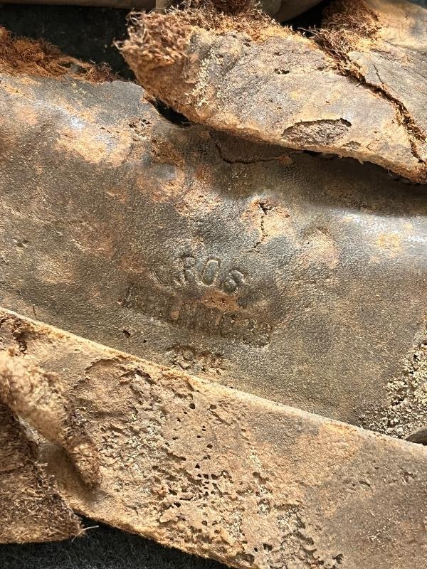 RELIC WW1 GERMAN LEATHER PARTS — image 3
