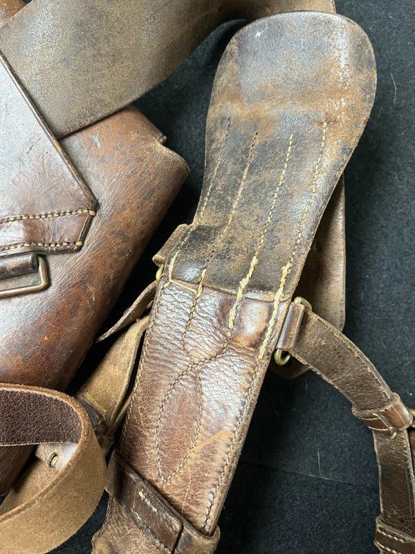 BRITISH SAM BROWNE BELT, HOLSTER AND FROG — image 5