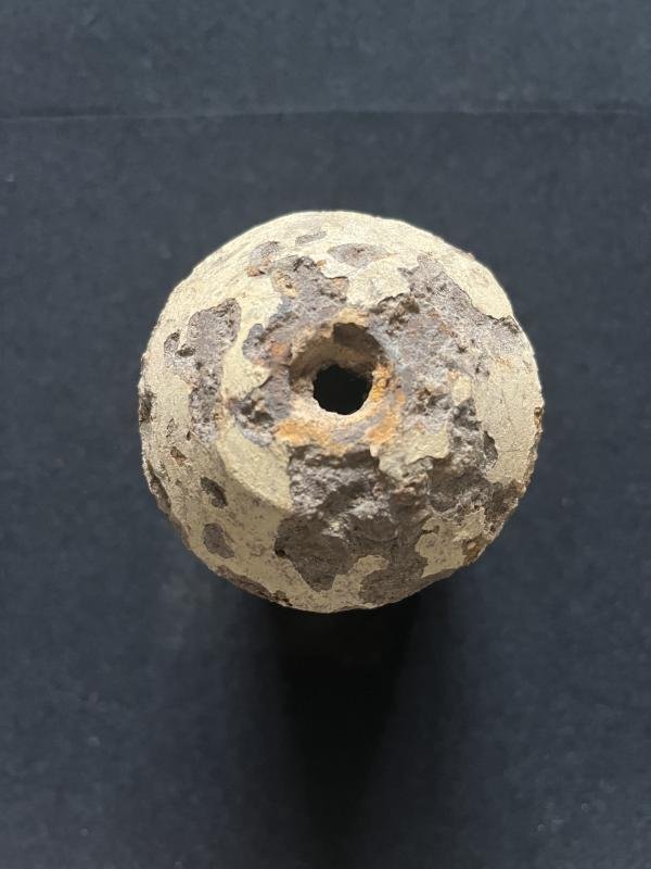 WW2 GERMAN CONCRETE MINE — image 3