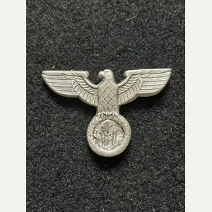 WW2 GERMAN DE-NAZIFIED NSDAP EAGLE BADGE