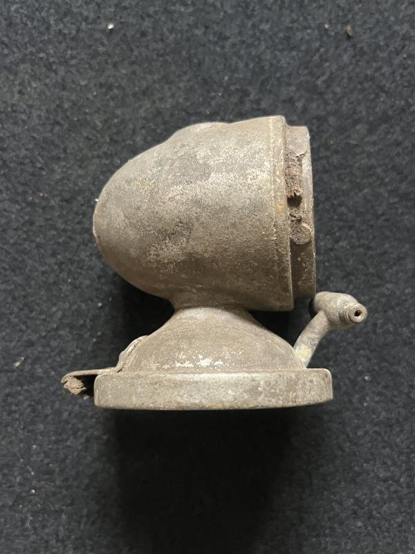 WW2 GERMAN BICYCLE LIGHT — image 2