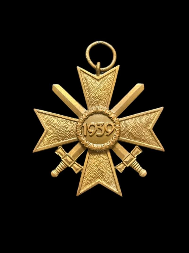 WW2 GERMAN WAR MERIT CROSS WITH SWORDS 2ND CLASS MEDAL — image 2