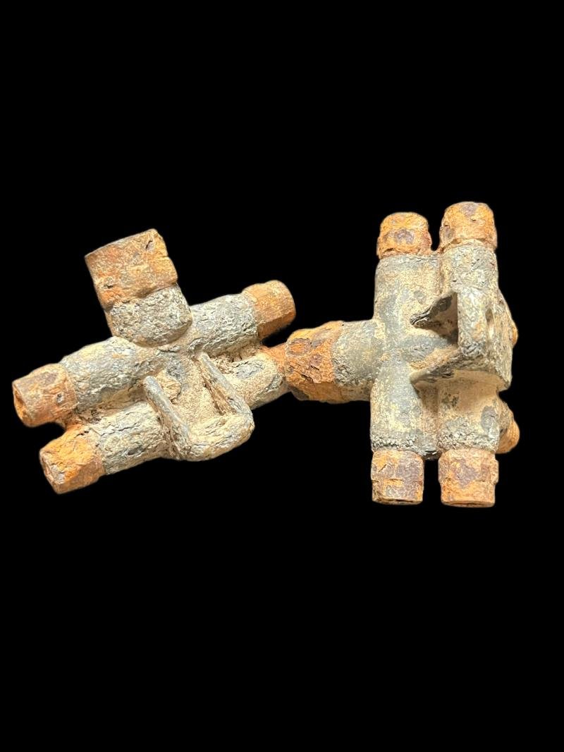 UNKNOWN WW2 GERMAN VEHICLE PART — image 3