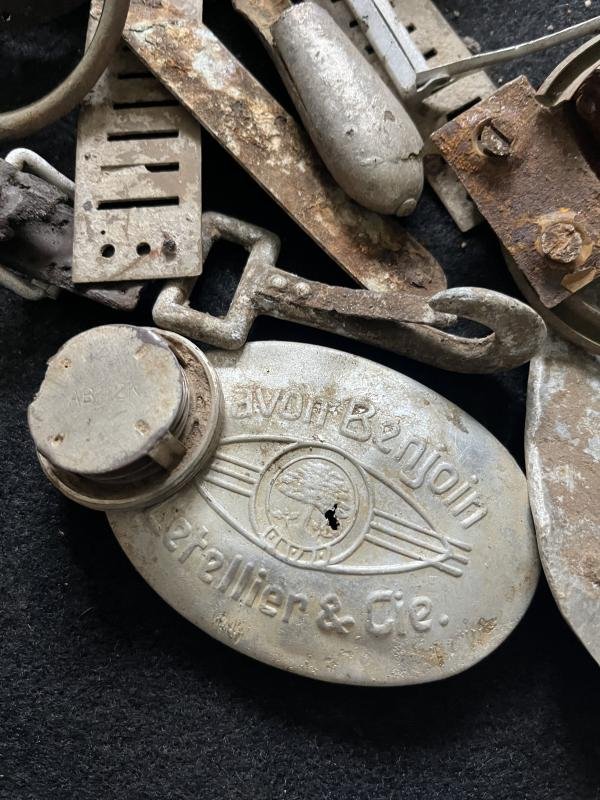 ASSORTED RELIC WW2 GERMAN ITEMS — image 2