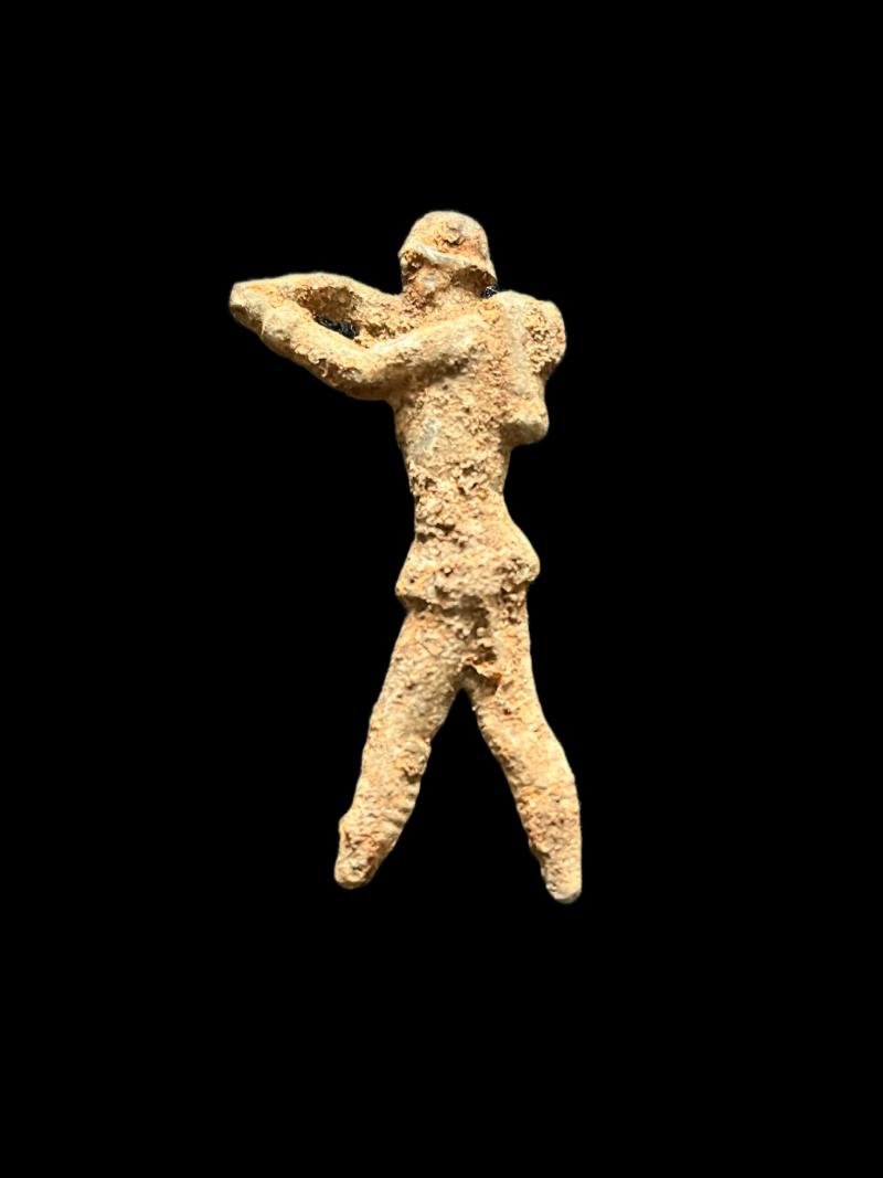 RELIC WW2 GERMAN SOLDIER TOY — image 2