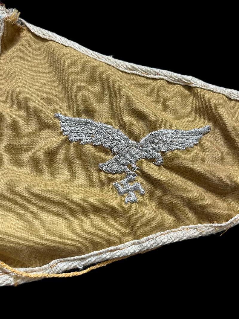 REPRODUCTION WW2 GERMAN LUFTWAFFE PENNANT — image 2