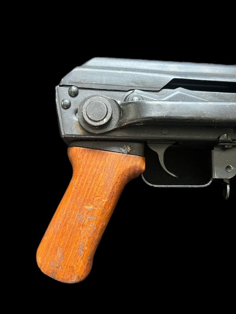 DEACTIVATED CHINESE TYPE 56-1 ASSAULT RIFLE (UK DEACTIVATION) — image 2