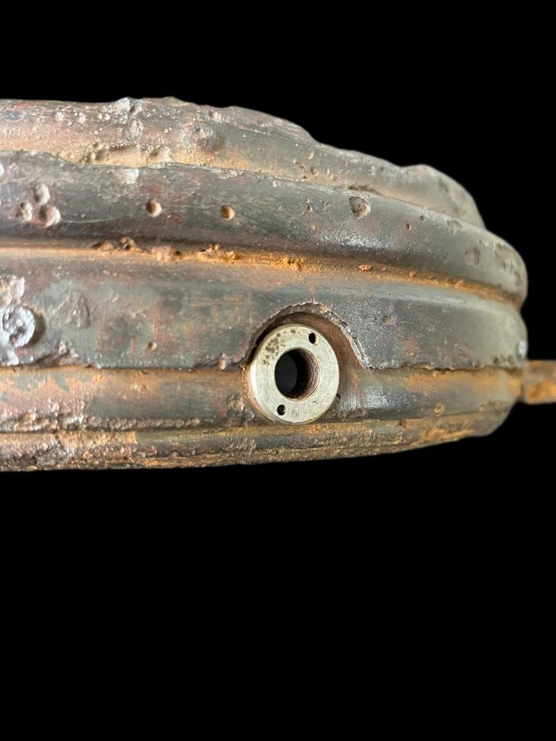 WW2 GERMAN TELLERMINE (INERT) — image 5