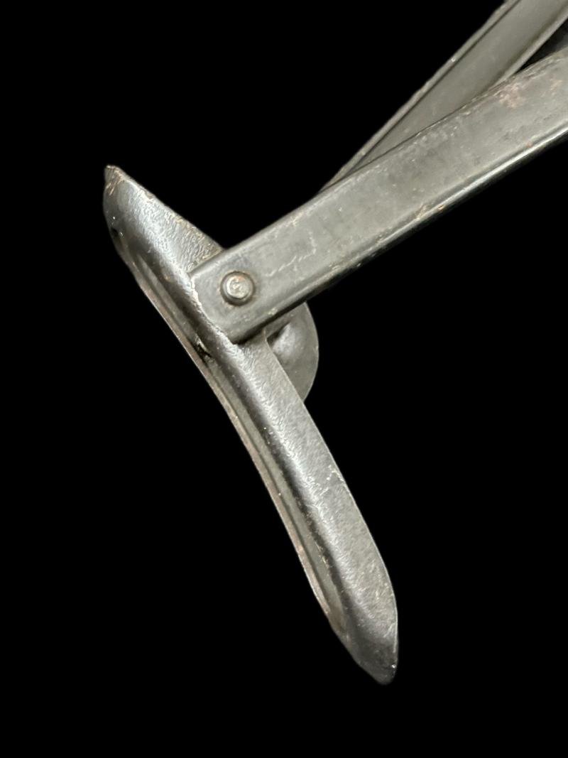 AK ASSAULT RIFLE FOLDING STOCK — image 2