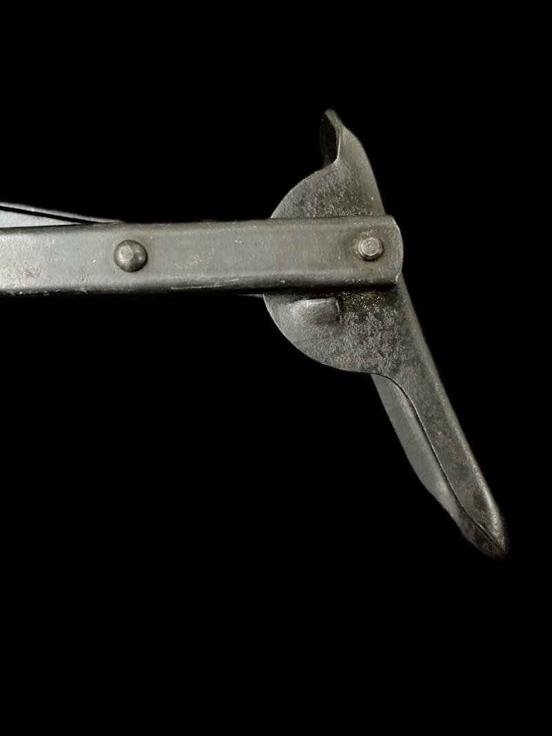 AK ASSAULT RIFLE FOLDING STOCK — image 4