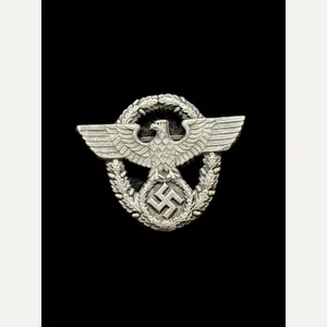 REPRODUCTION WW2 GERMAN POLICE CAP BADGE
