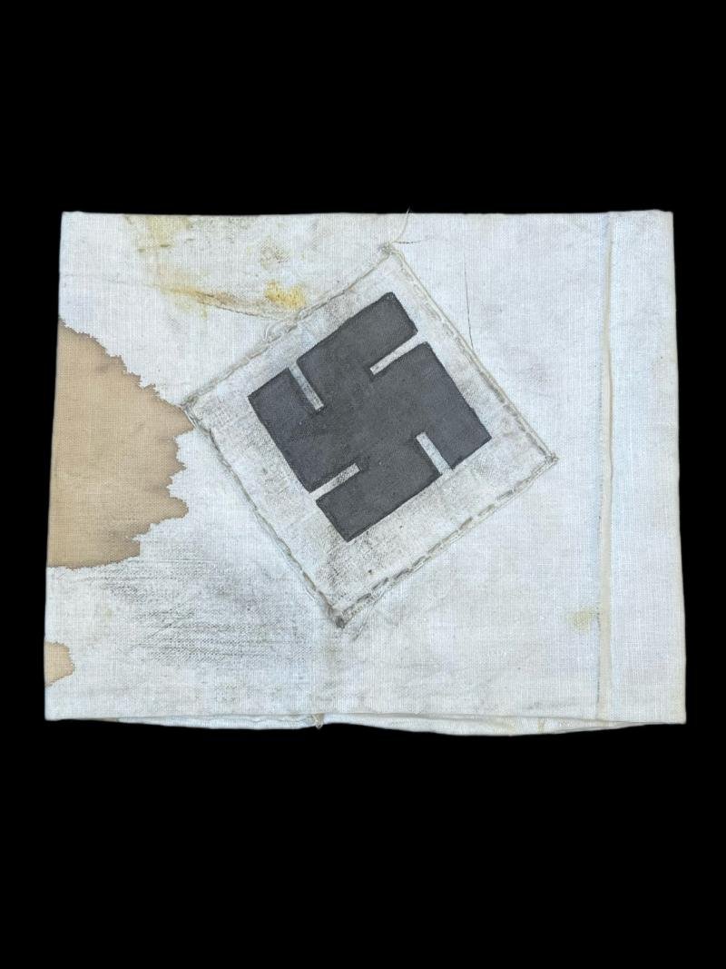 REPRODUCTION WW2 GERMAN ARMBAND