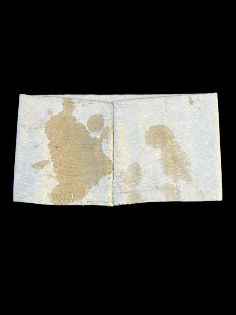 REPRODUCTION WW2 RED CROSS ARMBAND — image 3