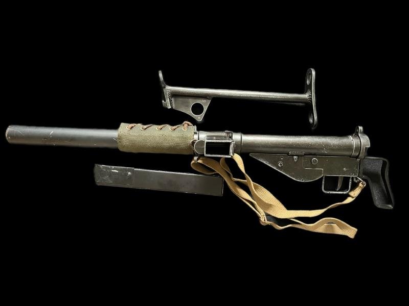 DENIX WW2 STEN MK.II SILENCER SMG & SPARE STOCK — image 8