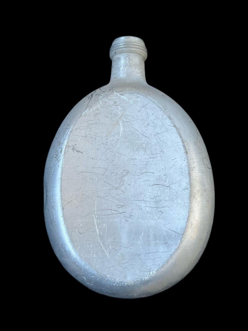 WW2 GERMAN WATER BOTTLE — image 2
