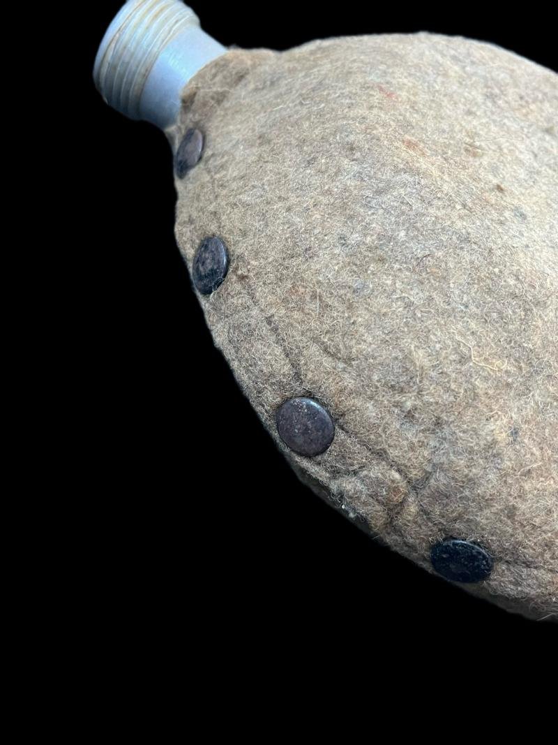 (Was £35) WW2 GERMAN WATER BOTTLE WITH COVER — image 3