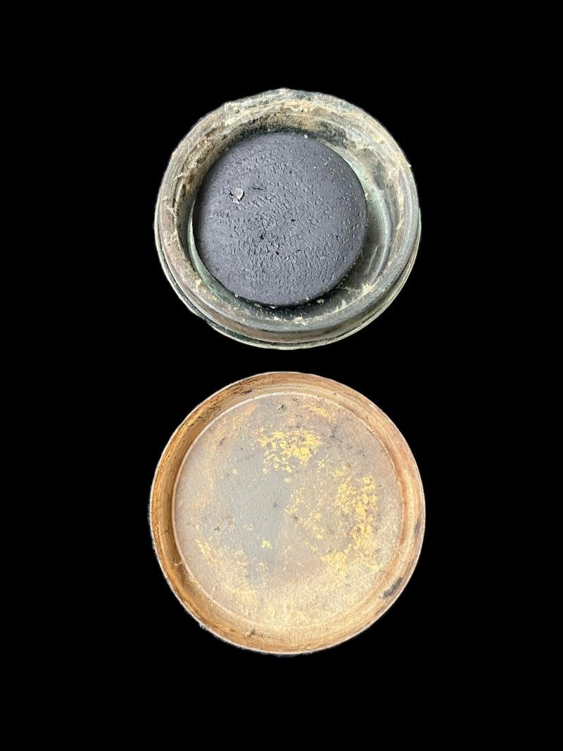 WW2 GERMAN BOOT POLISH — image 3