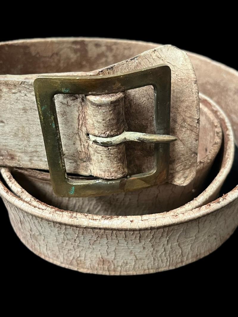 WHITE LEATHER BELT WITH BRASS BUCKLE — image 2