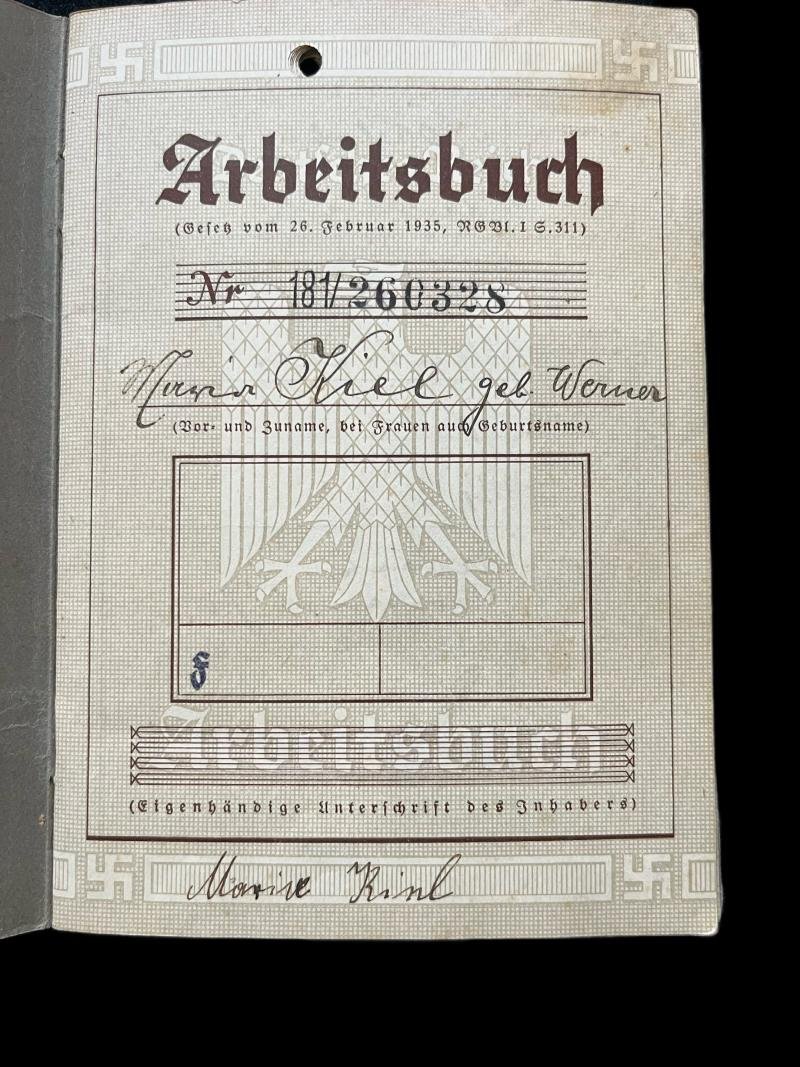 DEUTSCHES REICH ARBEITSBUCH — image 2