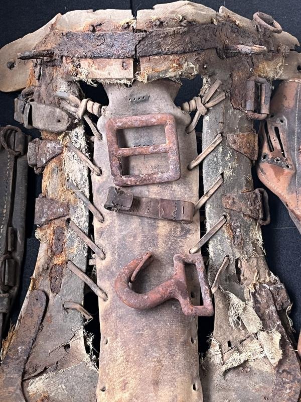 WW2 GERMAN HORSE SADDLE — image 3