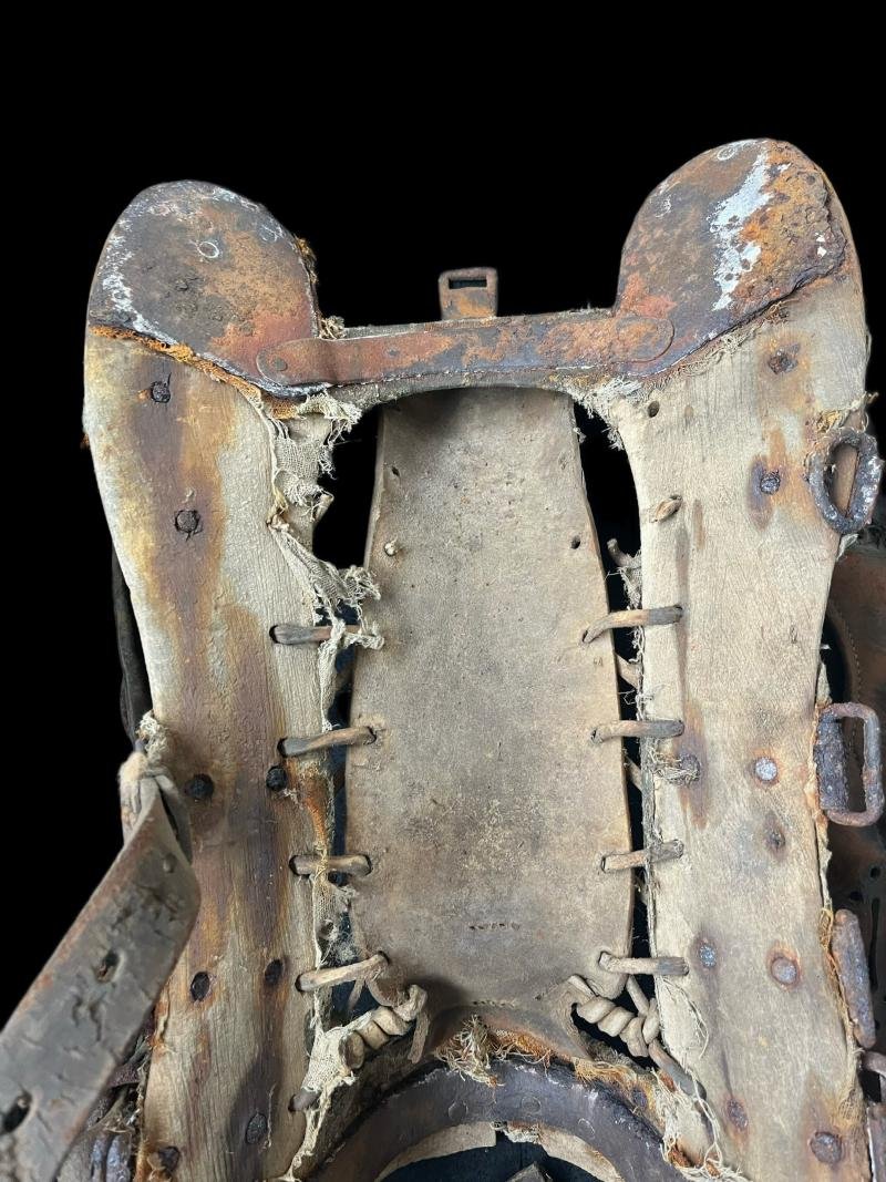 WW2 GERMAN HORSE SADDLE — image 7