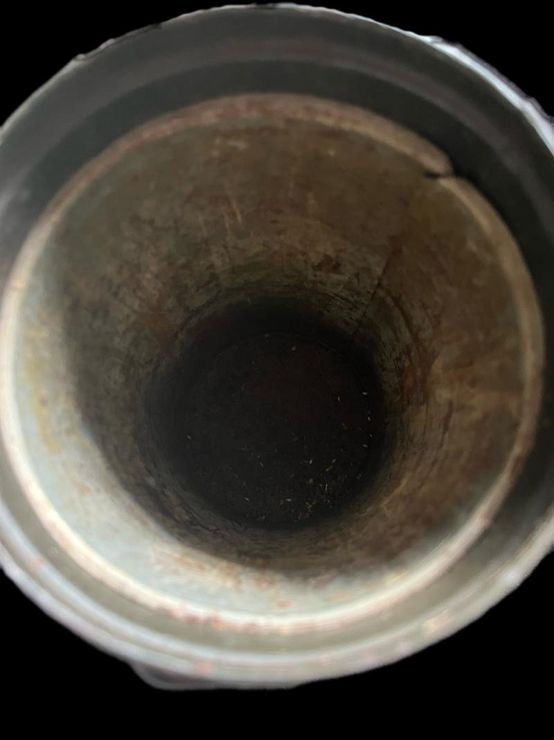 WW2 GERMAN M38 GAS MASK AND TIN — image 8