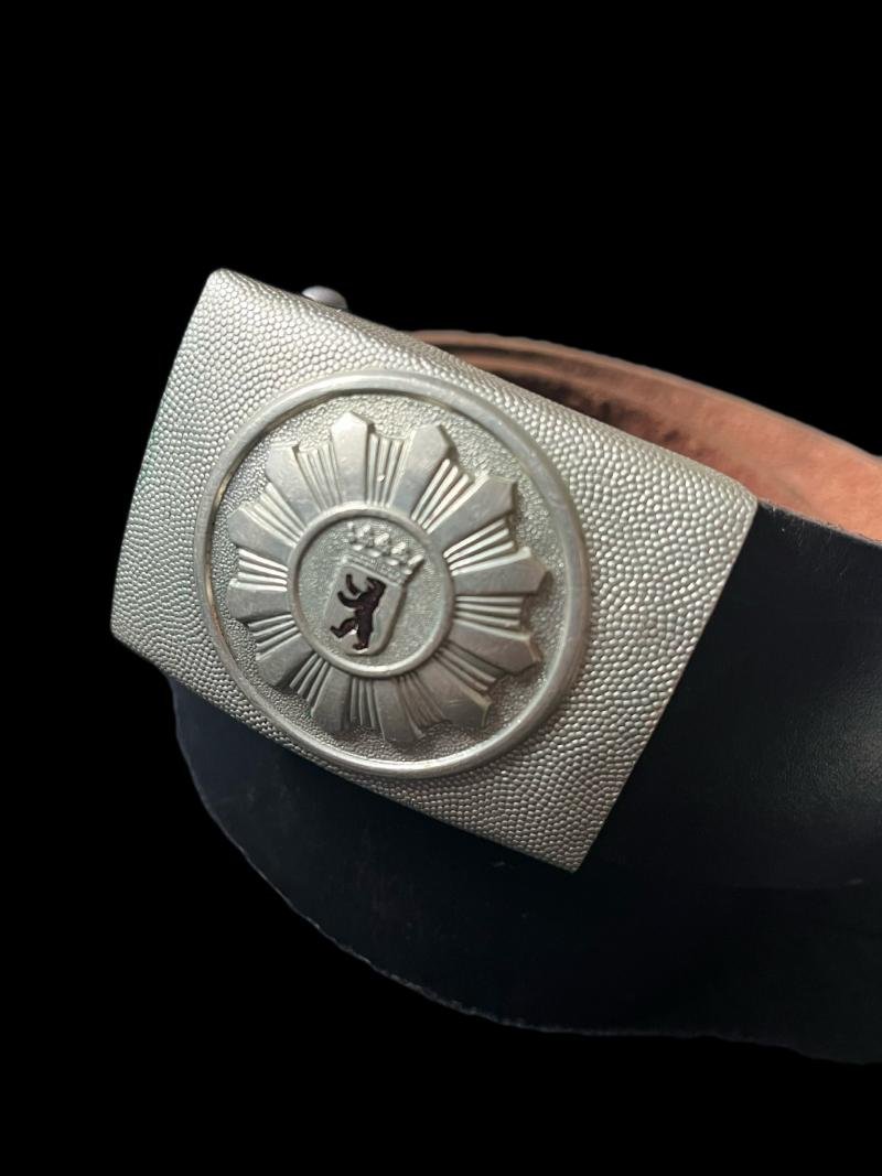 GERMAN BERLIN POLICE BELT AND BUCKLE — image 2