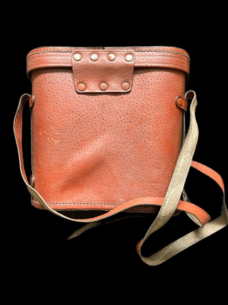 BINOCULARS CASE — image 2