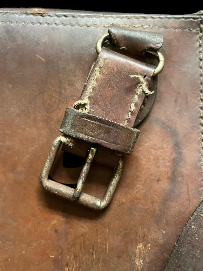 GERMAN/AUSTRIAN LEATHER PATROL POUCH — image 7