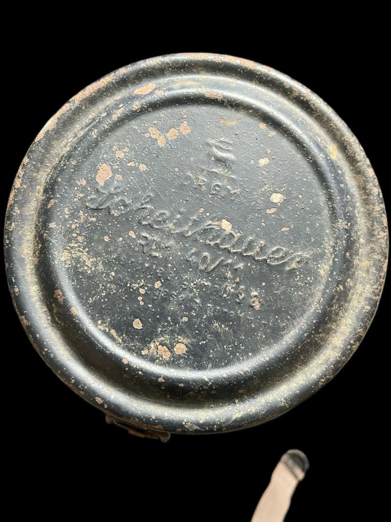 WW2 FM-3 GAS MASK IN A LUFTSCHUTZ GAS MASK TIN — image 5