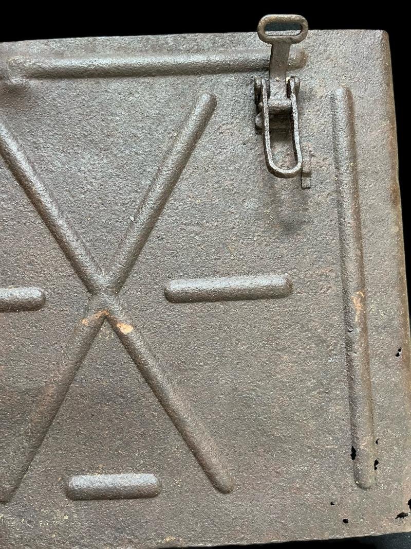 RELIC WW2 GERMAN LE.IG18 SHELL TRANSIT CASE — image 2