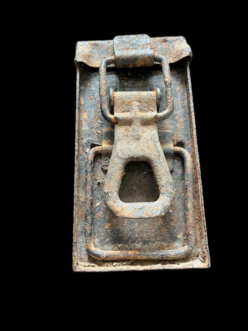 WW2 GERMAN MG34/MG42 AMMO TIN — image 5