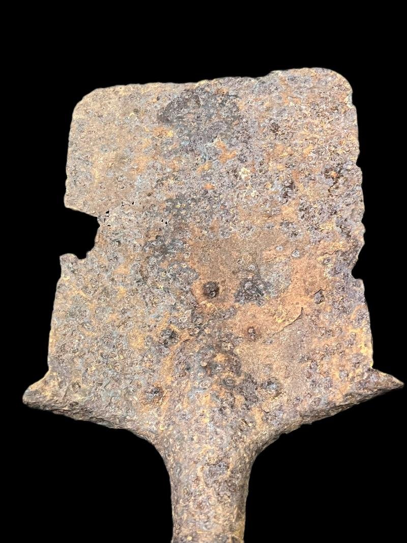 RELIC WW2 GERMAN ENTRENCHING TOOL HEAD — image 2