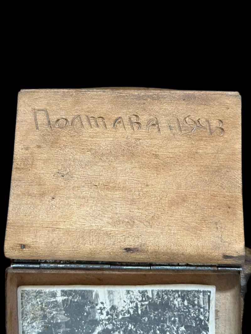 WW2 SOVIET WOODEN BOX & PICTURE — image 4