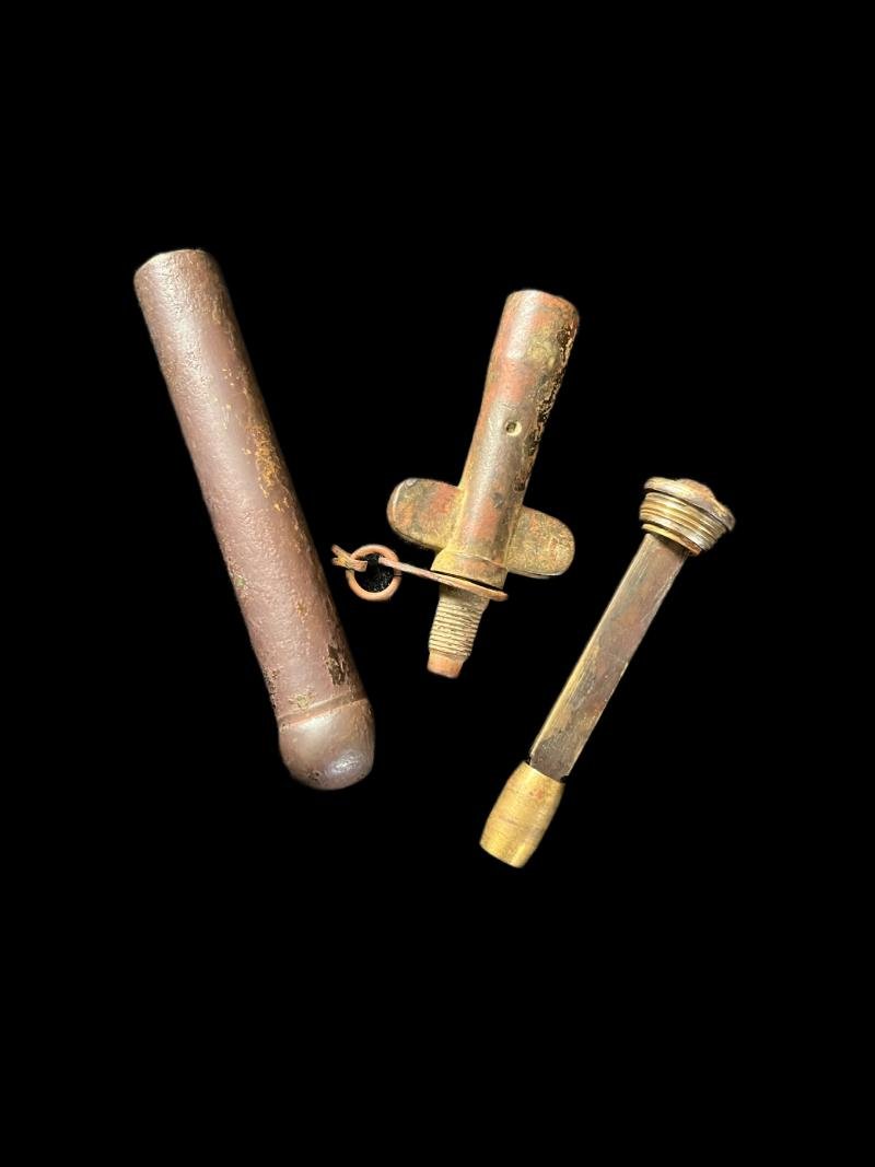 TYRE PRESSURE GAUGE — image 2