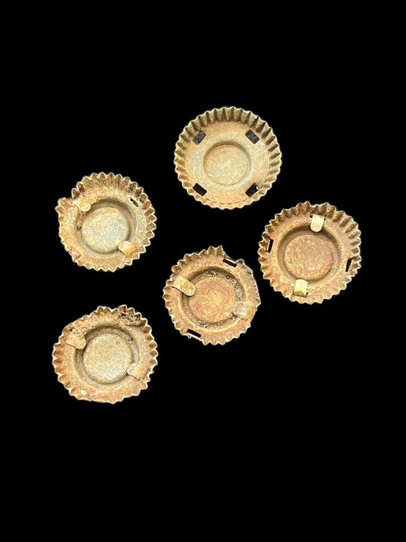 A SET OF WW2 GERMAN COCKADES — image 2