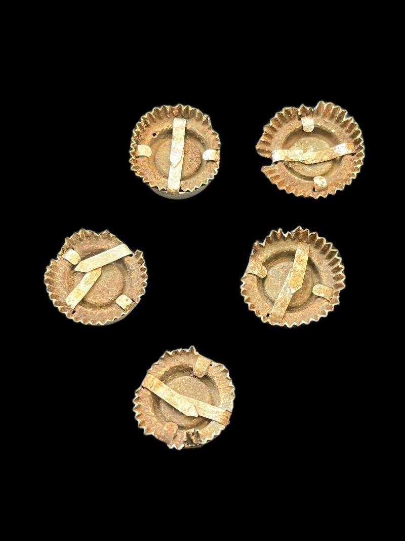 A SET OF 5 X WW2 GERMAN COCKADES — image 2